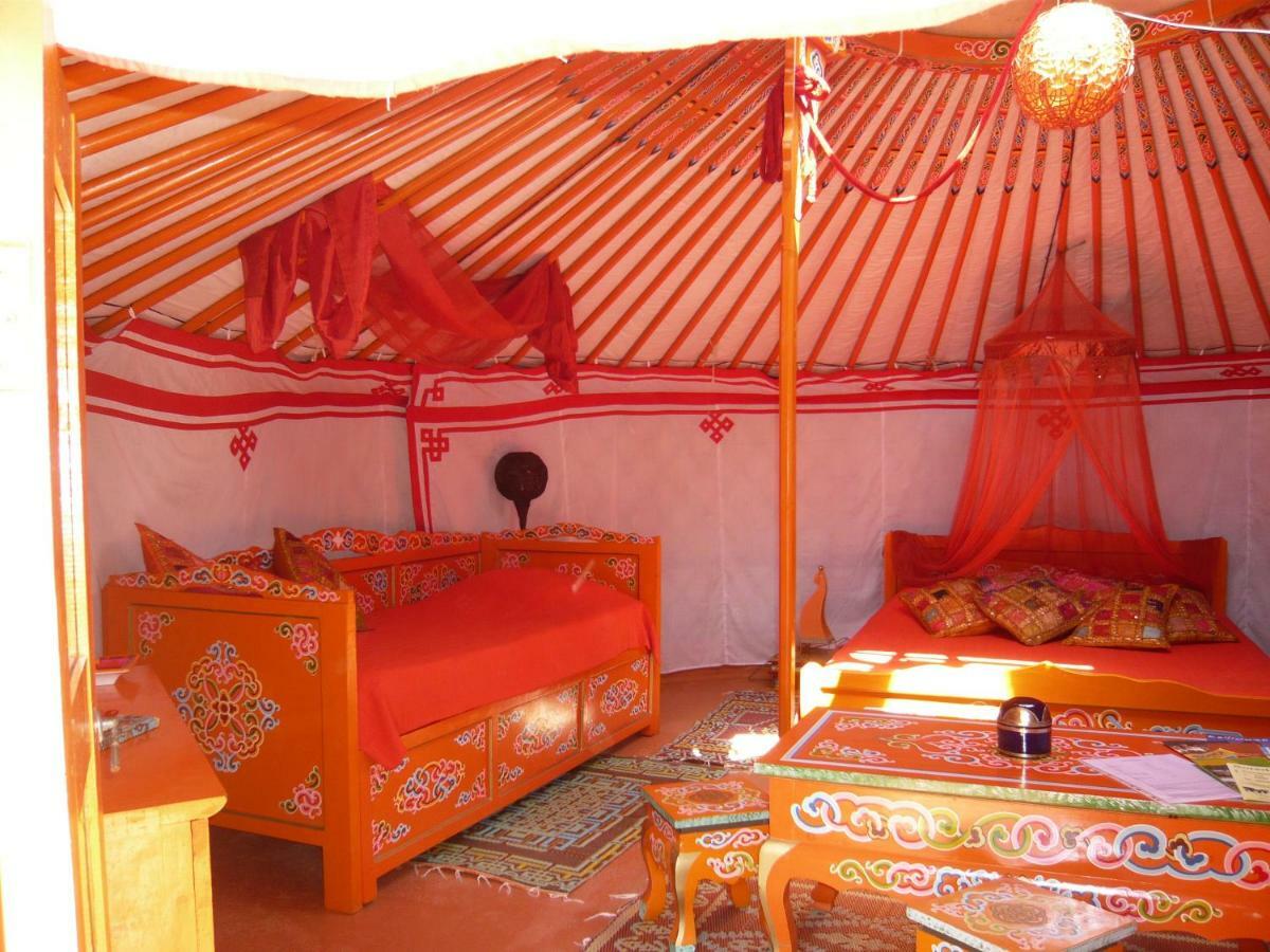 Au Soleil Mongol Bed & Breakfast Sorède Dış mekan fotoğraf